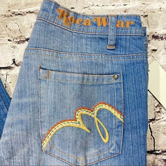 Rocawear Jeans Women’s Sz.9 Blue Retro Dark Wash Flare Y2K Rockstar - Picture 5 of 7